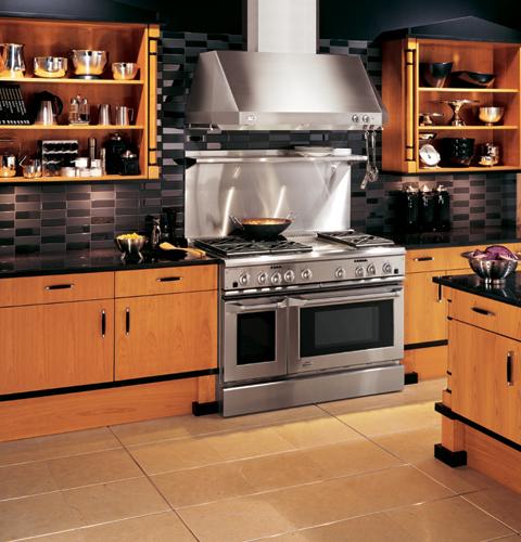 GE Monogram® 48" Dual-Fuel Professional Range with 6 Burners and Grill (Liquid Propane)