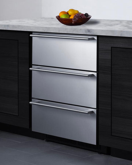 24" Wide Built-in 3-drawer Outdoor All-refrigerator