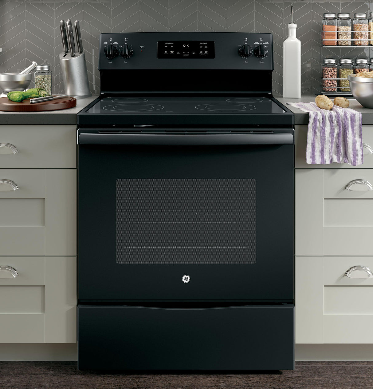 GE® 30" Free-Standing Electric Range