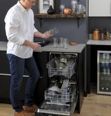 150-Can Beverage Center