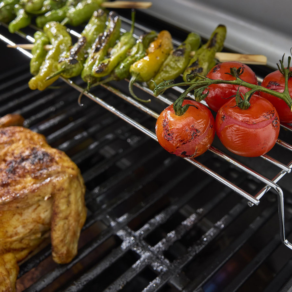 Spirit® EX-425C Smart Gas Grill (Natural Gas) - Black