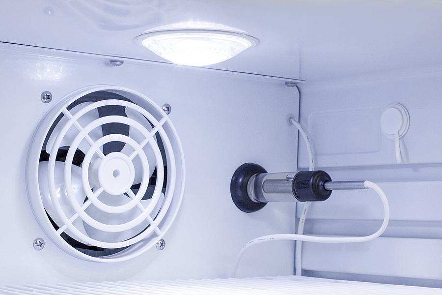 1 CU.FT. Compact Laboratory Refrigerator