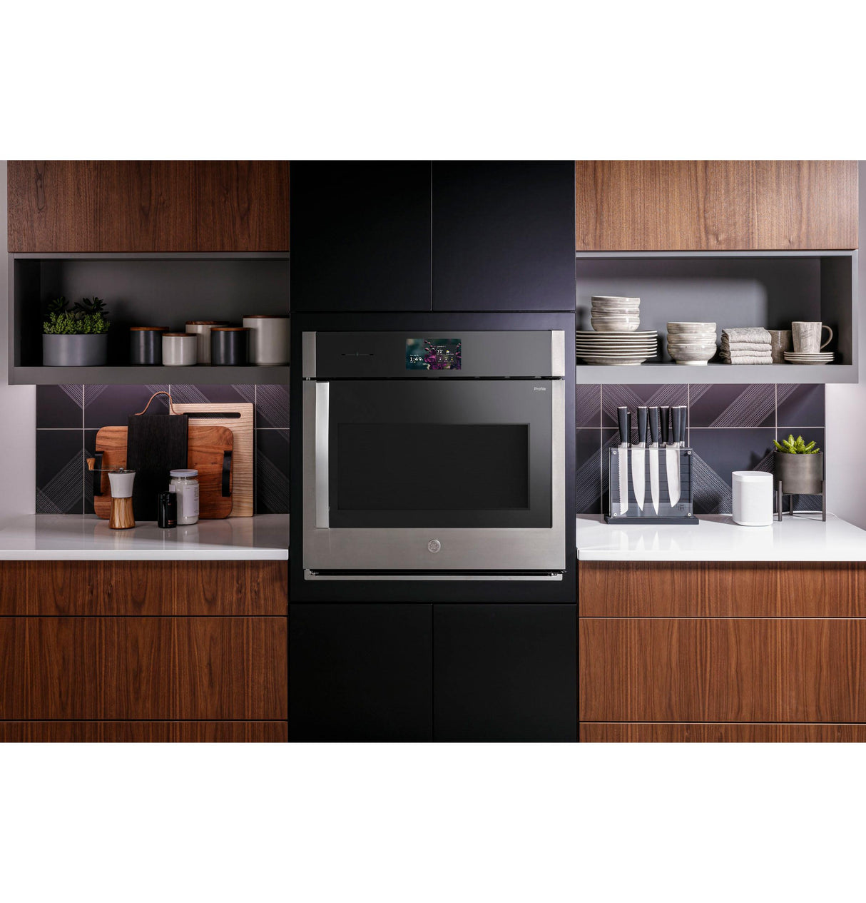 GE Profile™ 30" Smart Built-In Convection Single Wall Oven with Right-Hand Side-Swing Doors