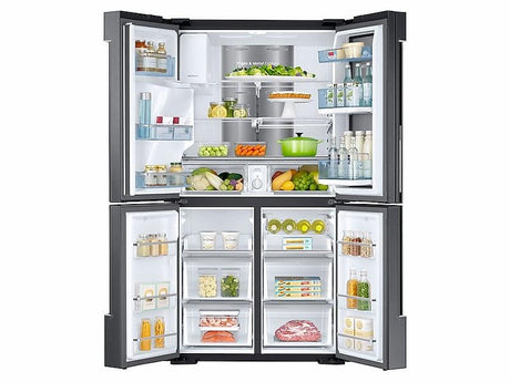 28 cu. ft. Food Showcase 4-Door Flex™ Refrigerator with FlexZone™ in Black Stainless Steel