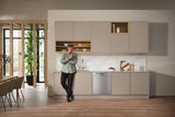 G 7216 SCU Clean Touch Steel - Pre-finished, full-size dishwasher with 3D MultiFlex Tray for maximum convenience.