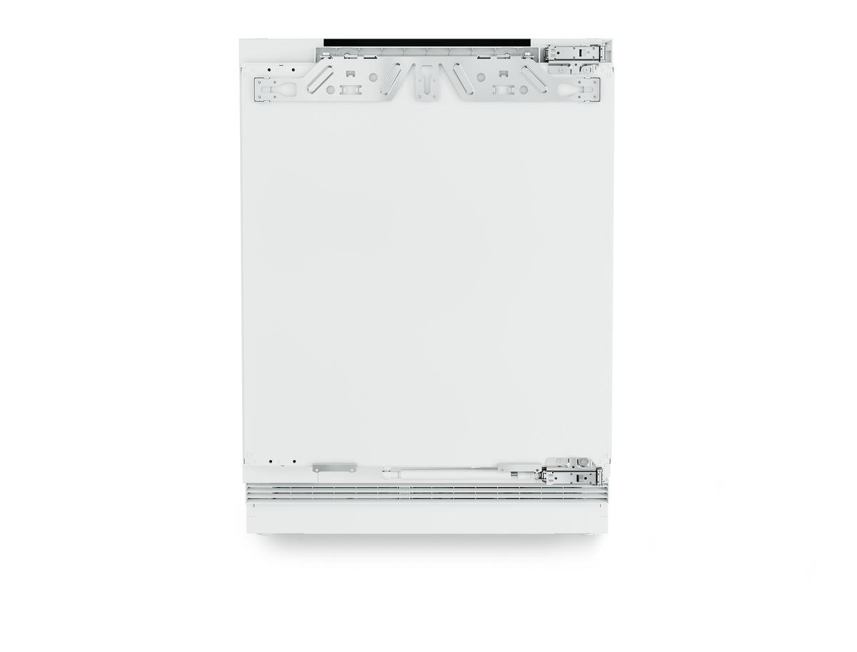 Fridge suitable for undercounter installation with EasyFresh