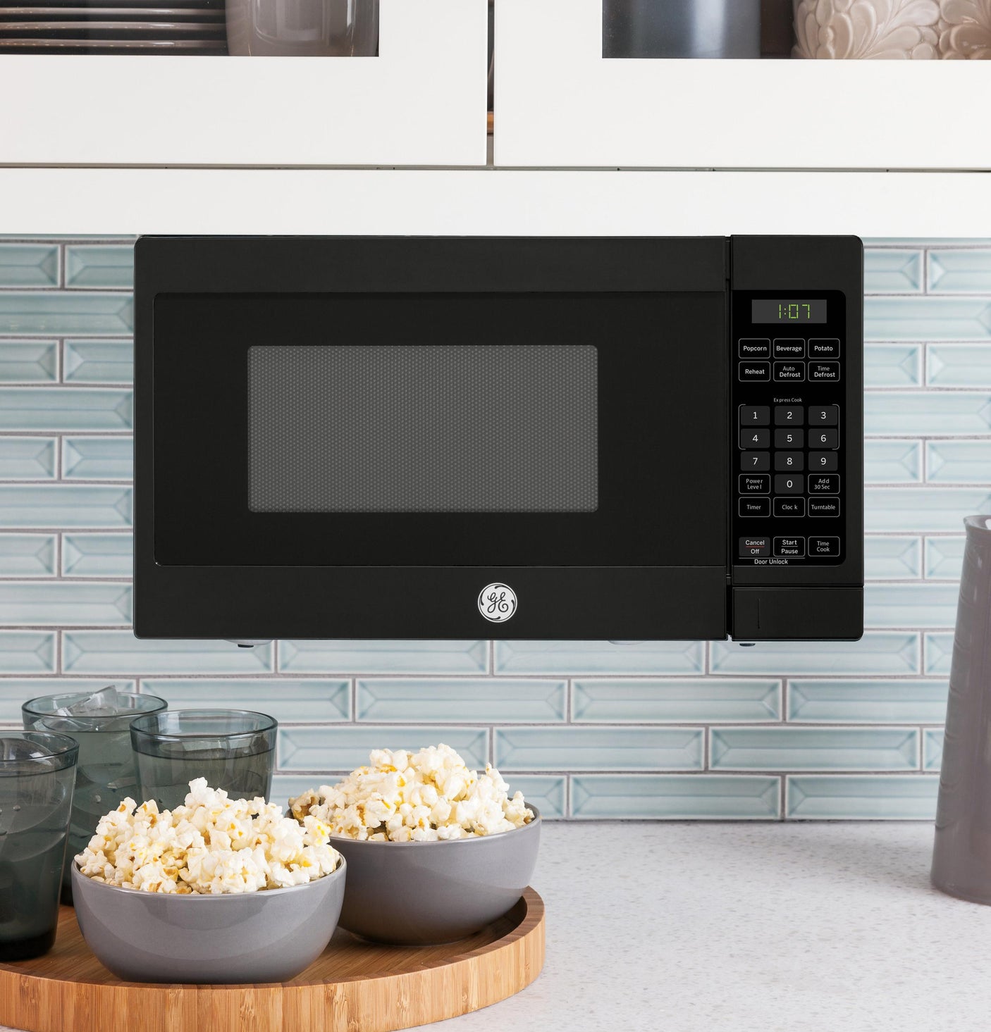 GE® 0.7 Cu. Ft. Spacemaker® Countertop Microwave Oven