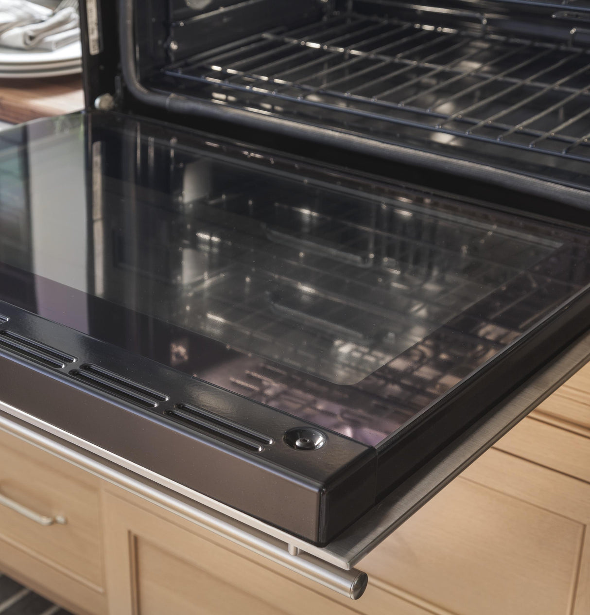 Monogram 30" Electronic Convection Single Wall Oven