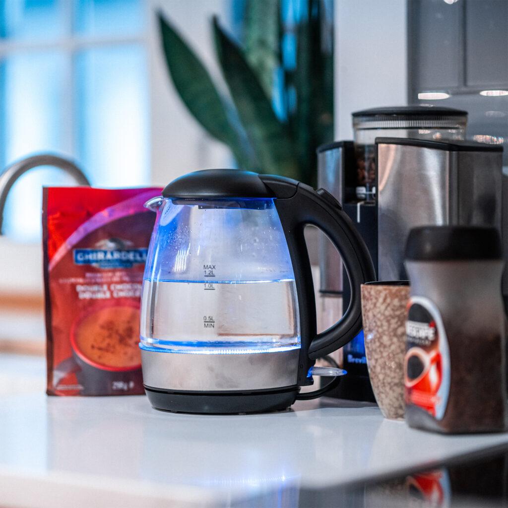 Danby 1.2L Glass Kettle in Black