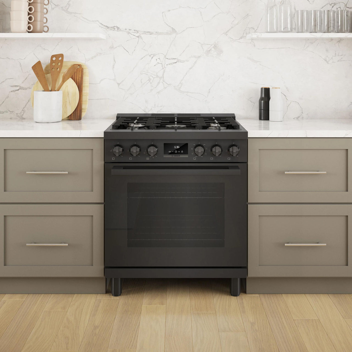800 Series Dual Fuel Freestanding Range 30" Black Stainless Steel