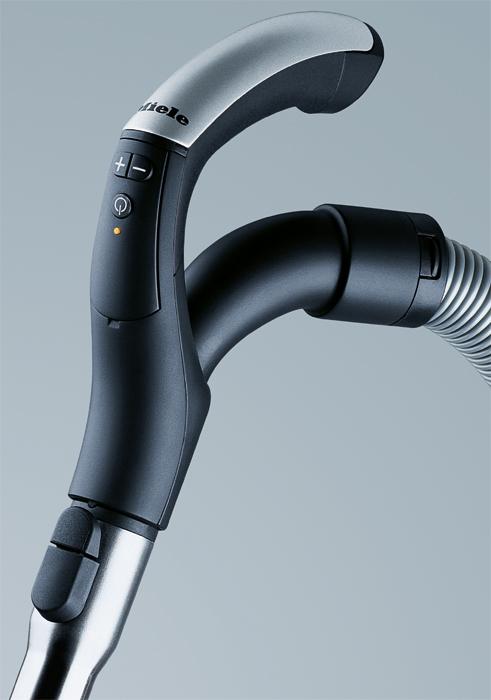 Vacuum Cleaners (canisters)