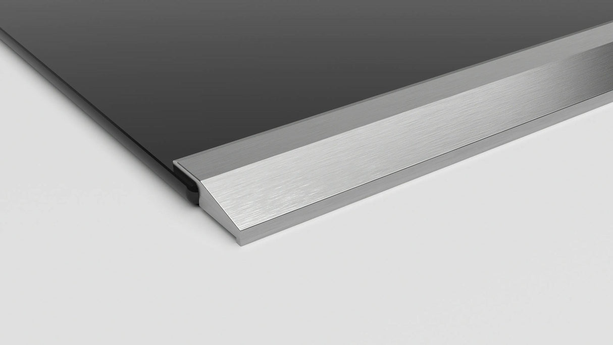 Benchmark™ Electric Cooktop 30 surface mount with frame