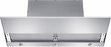 DA 3690 Built-in ventilation hood with motorized pull-out canopy for maximum convenience.