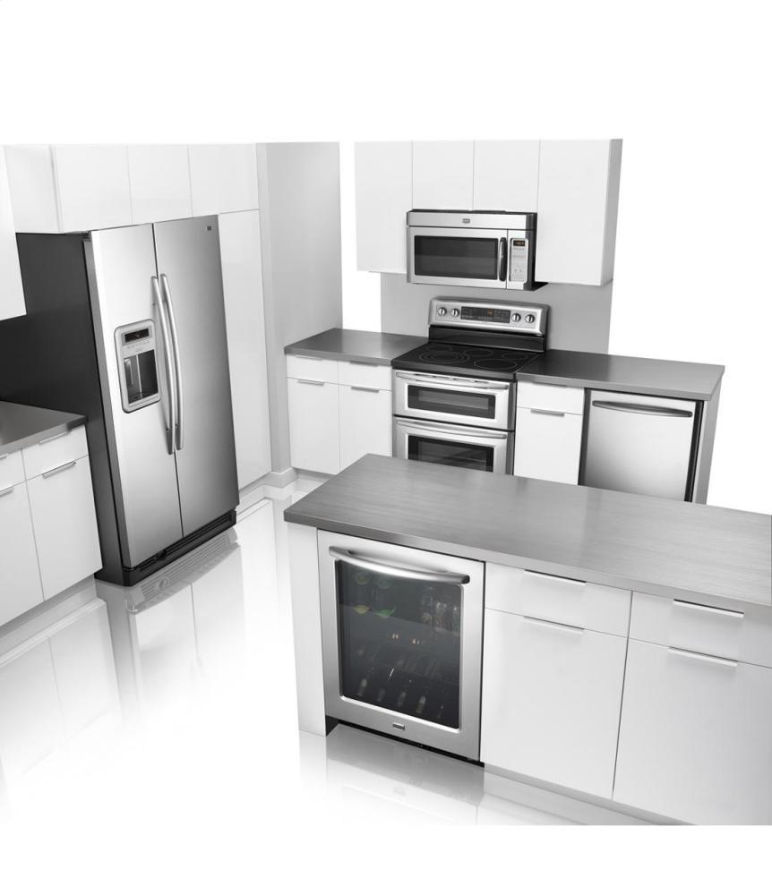 6.7 cu. ft. capacity double oven electric range with Dual-Choice element