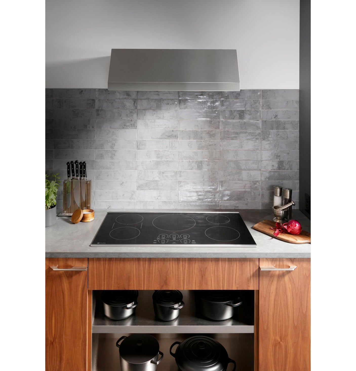 GE Profile™ ENERGY STAR® 30" Built-In Touch Control Induction Cooktop