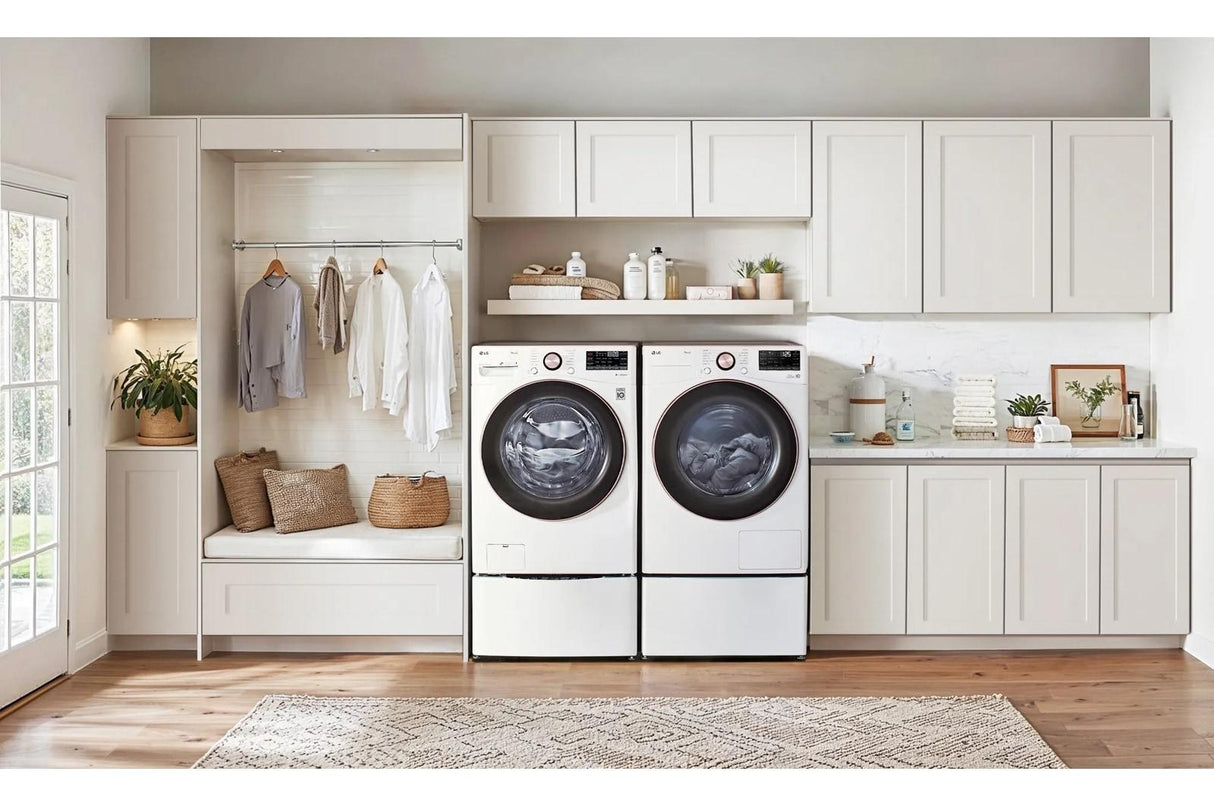 7.8 cu. ft. Mega Capacity Smart Front Load Dryer with Dual Inverter HeatPump™ Technology and Inverter Direct Drive Motor System