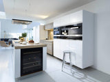 CVA 6805 - Built-in coffee machine with bean-to-cup system - the Miele all-rounder for the highest demands.
