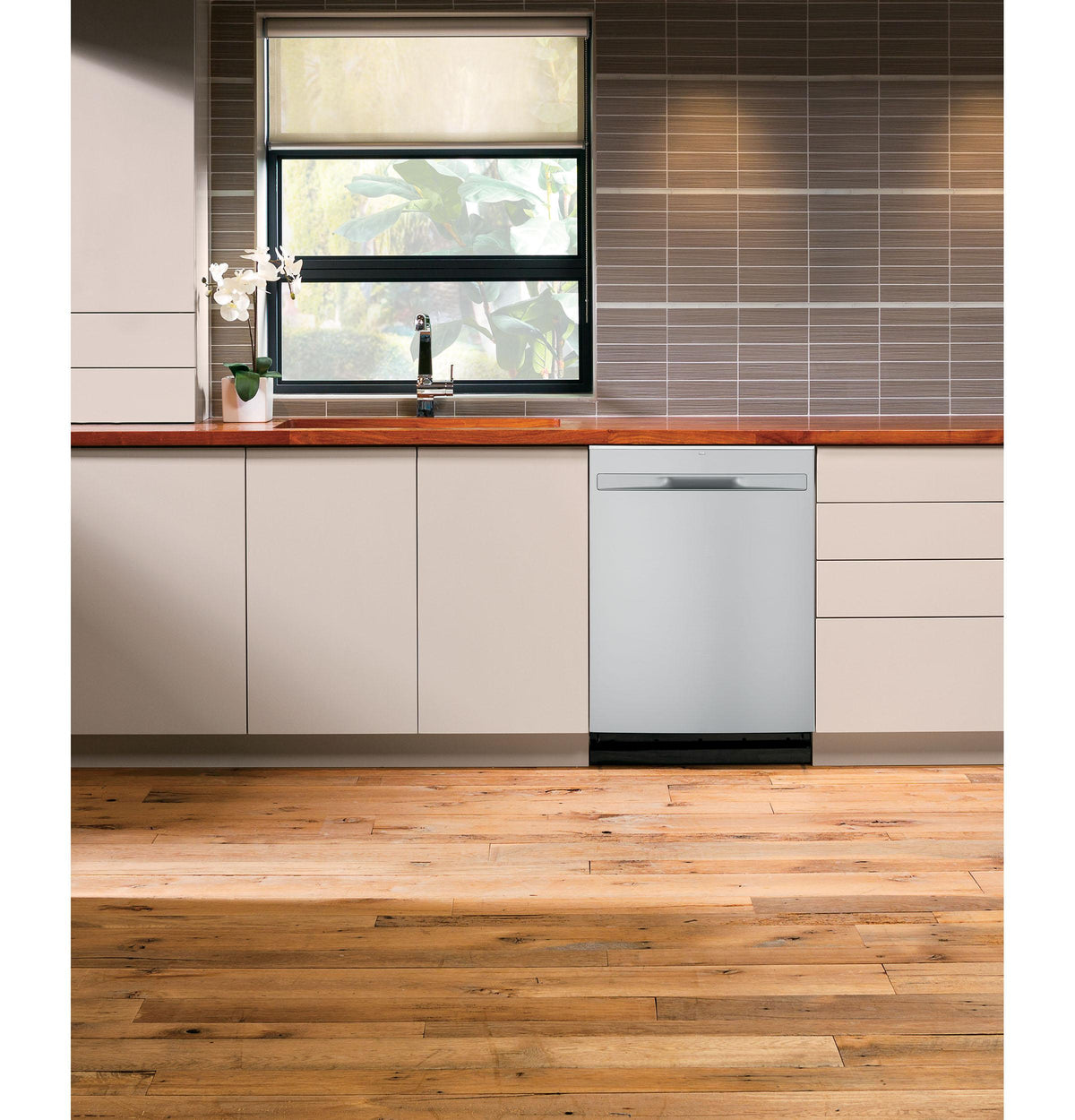 GE® Hybrid Stainless Steel Interior Dishwasher with Hidden Controls