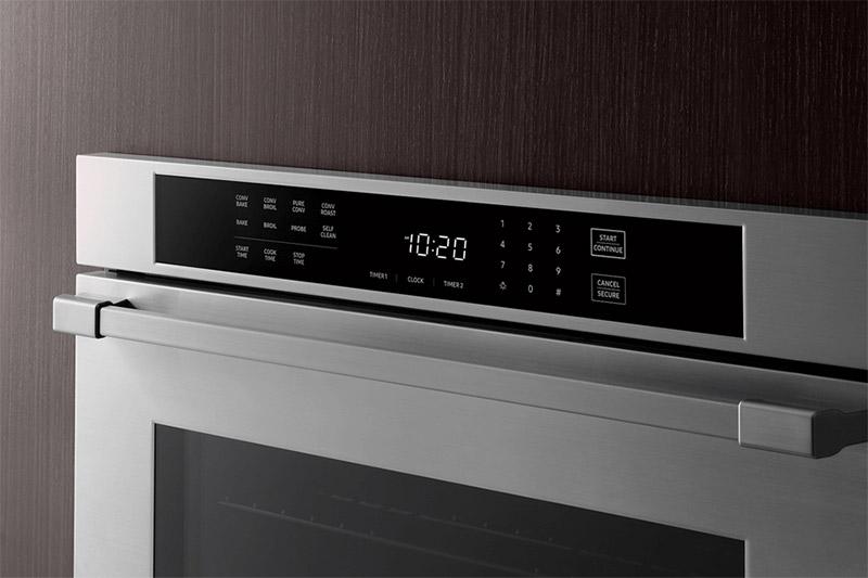 27" Single Wall Oven, Silver Stainless Steel with Pro Style Handle