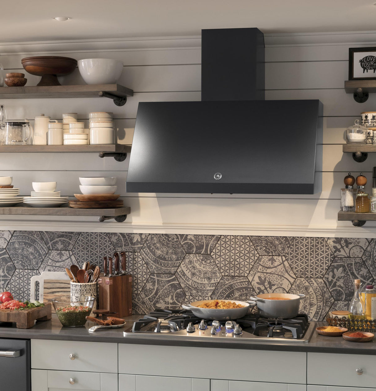 GE Cafe™ Series 36" Built-In Gas Cooktop