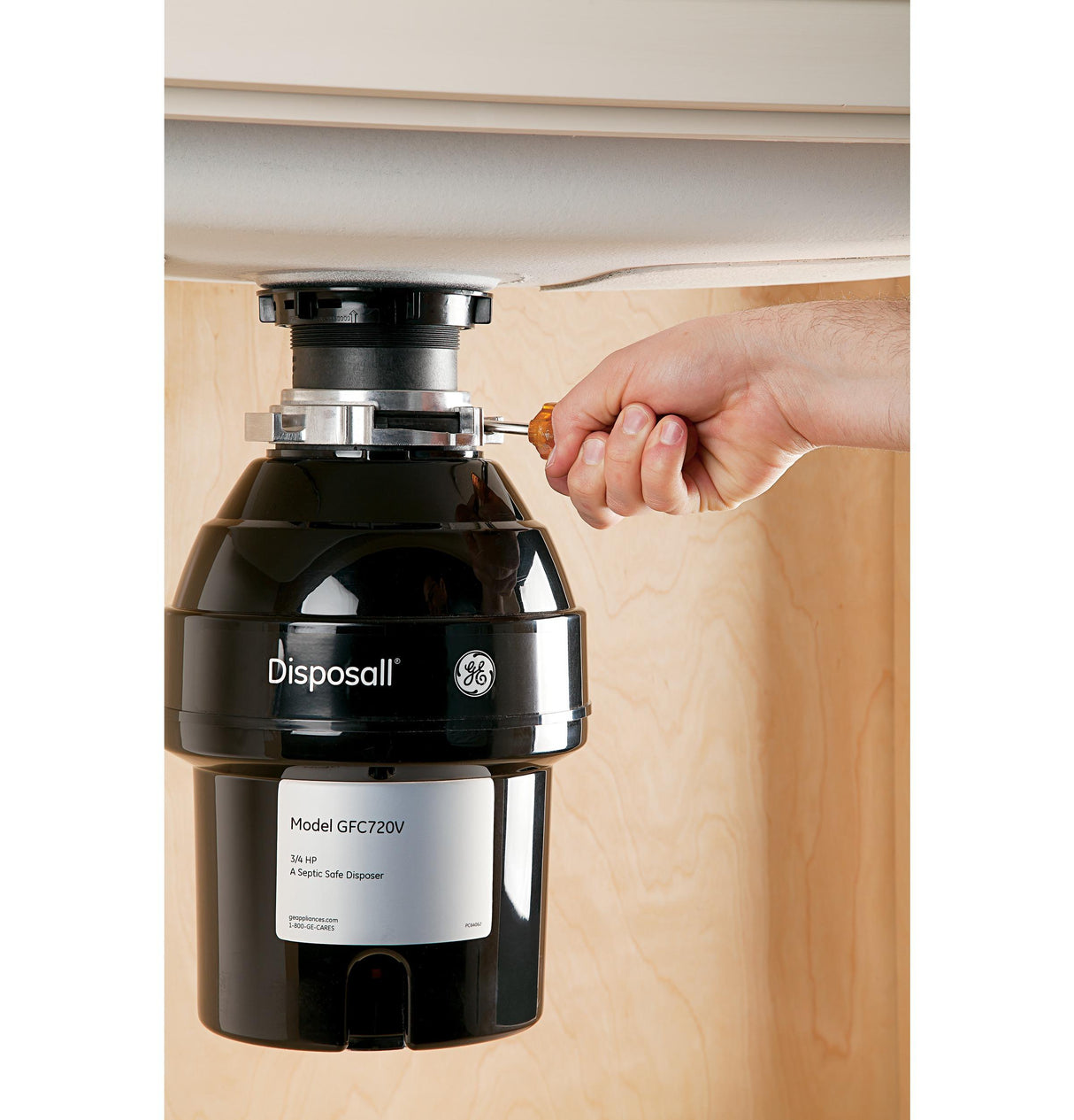 GE DISPOSALL® 3/4 HP Continuous Feed Garbage Disposer - Non-Corded