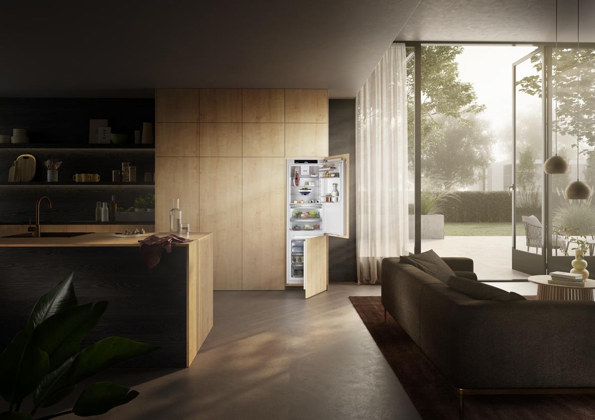 Fully Integrated Bottom Freezer Refrigerator with BioFresh