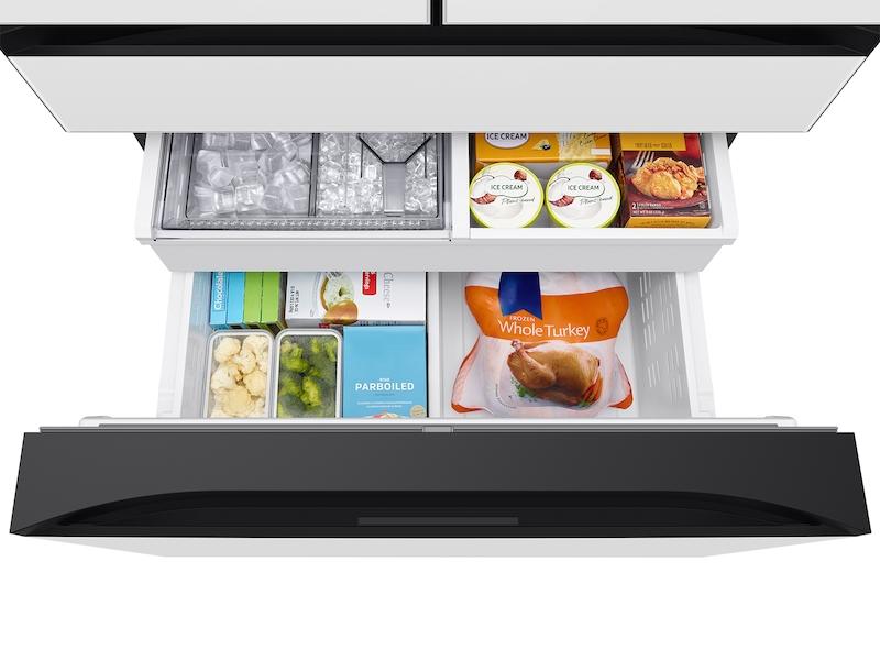 Bespoke 29 cu. ft. 4-Door French Door Refrigerator with AI Family Hub™+ & AI Vision Inside™ in White Glass