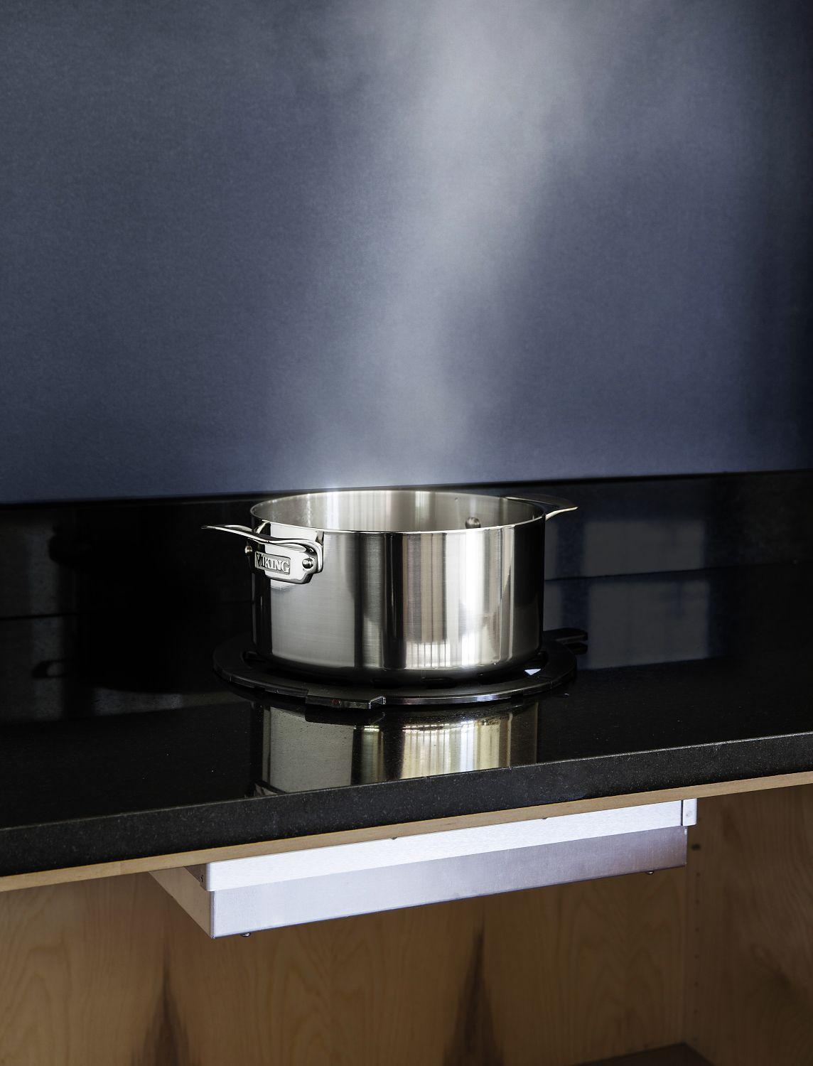 18" Undercounter Incogneeto™ Induction Warmer - VUIW
