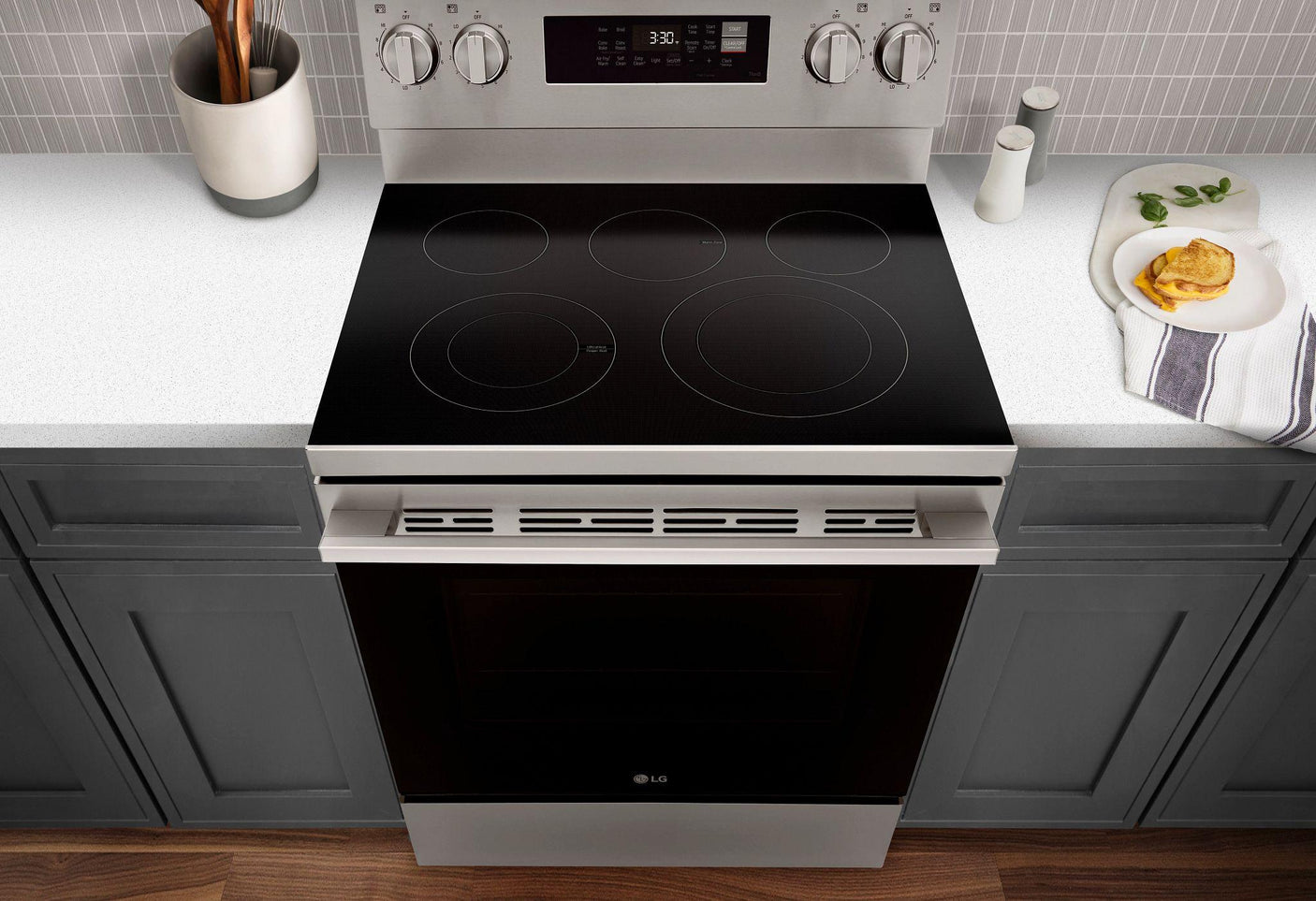 6.3 cu. ft. Smart Wi-Fi Enabled ProBake Convection® Electric Range with Air Fry & EasyClean®