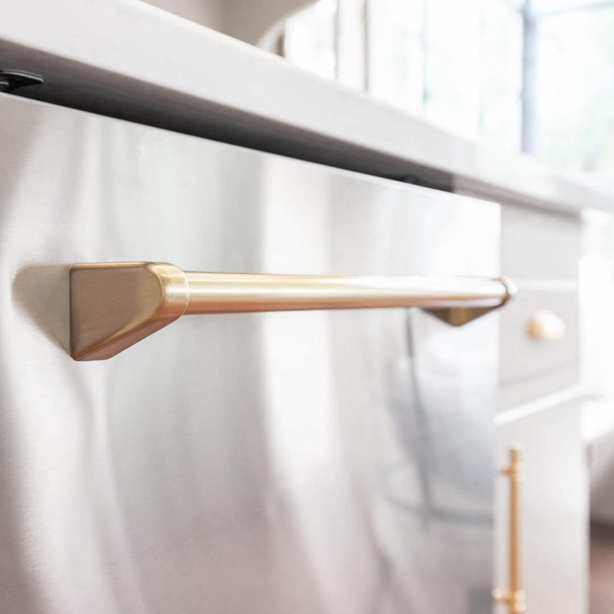 ZLINE Autograph Edition 24" 3rd Rack Top Touch Control Tall Tub Dishwasher in Stainless Steel with Accent Handle, 45dBa (DWMTZ-304-24) [Color: Champagne Bronze]