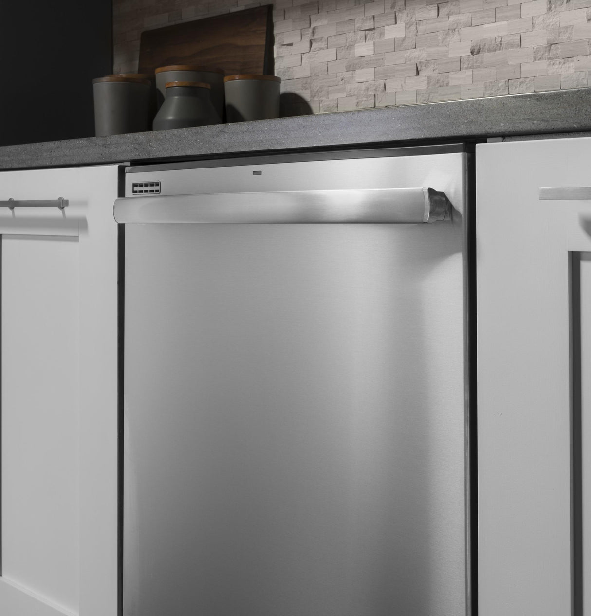 GE® ENERGY STAR® Top Control with Plastic Interior Dishwasher with Sanitize Cycle & Dry Boost