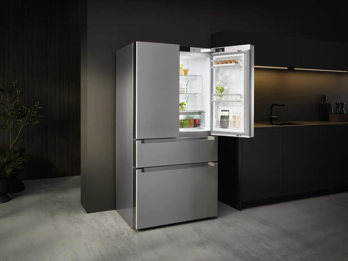 French Door fridge-freezer with 2 freezer drawers with IceMaker