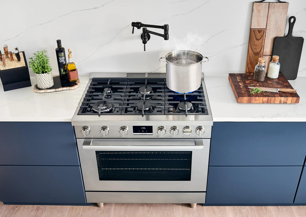 800 Series Gas Freestanding Range 36" Stainless Steel