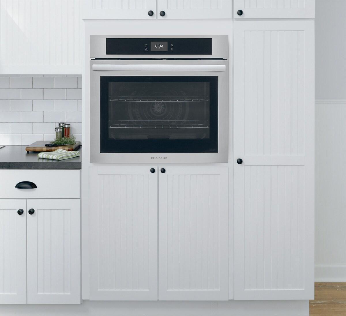 30" Single Electric Wall Oven with Fan Convection