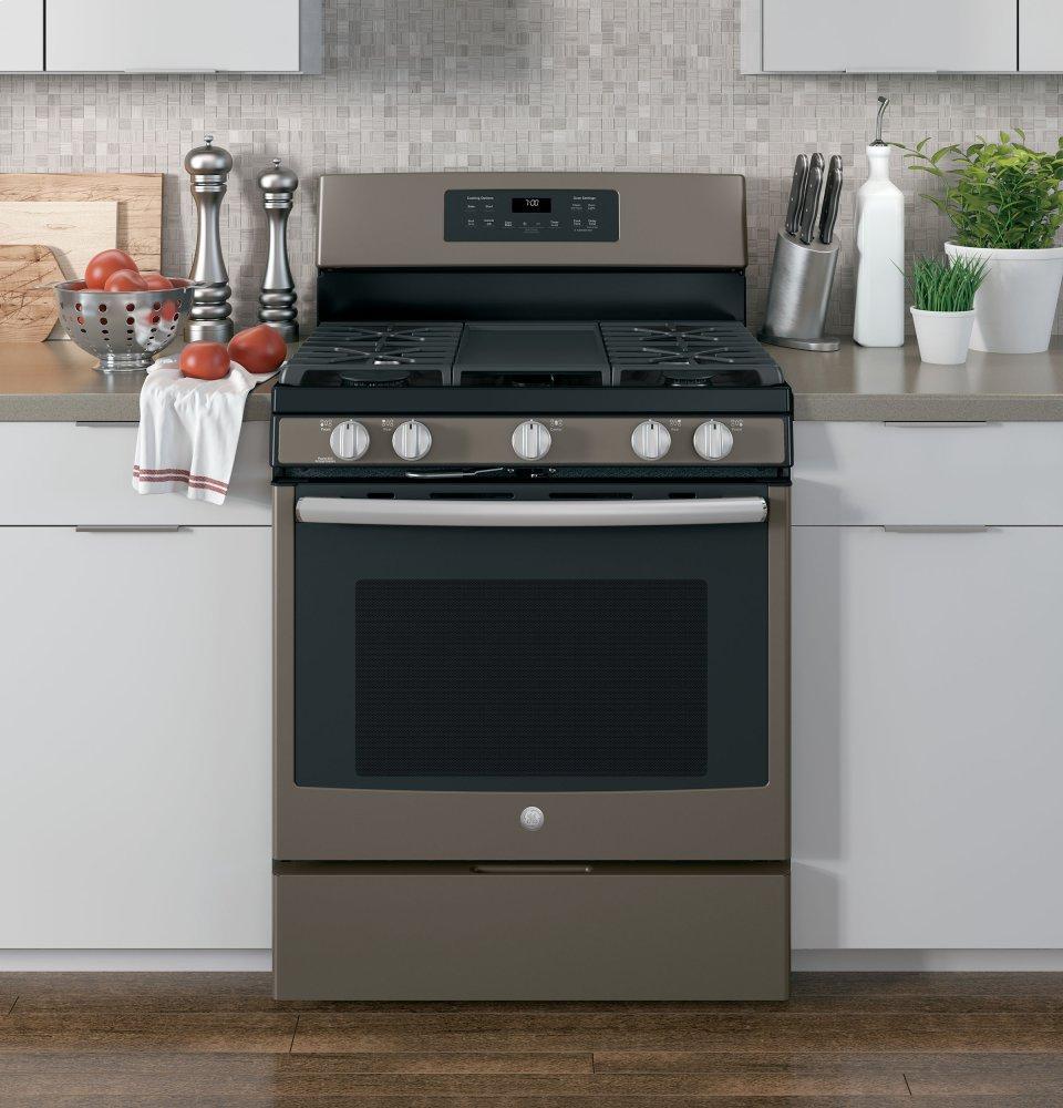 GE® 30" Free-Standing Gas Convection Range