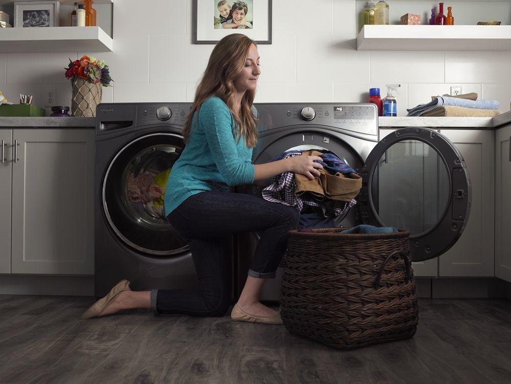 4.5 cu.ft Front Load Washer with Load & Go , 12 cycles