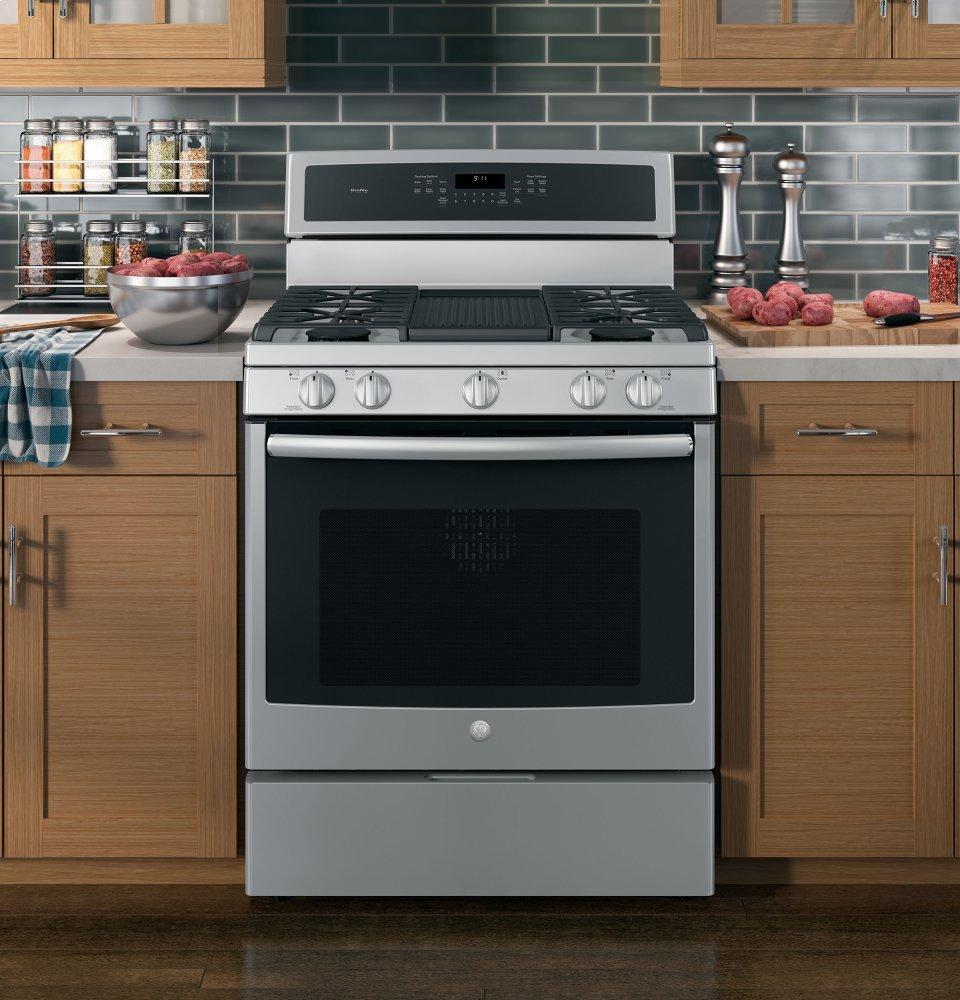GE Profile™ 30" Free-Standing Gas Convection Range