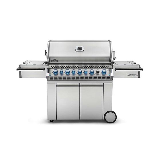 Prestige PRO 665 with Infrared Rear and Side Burners