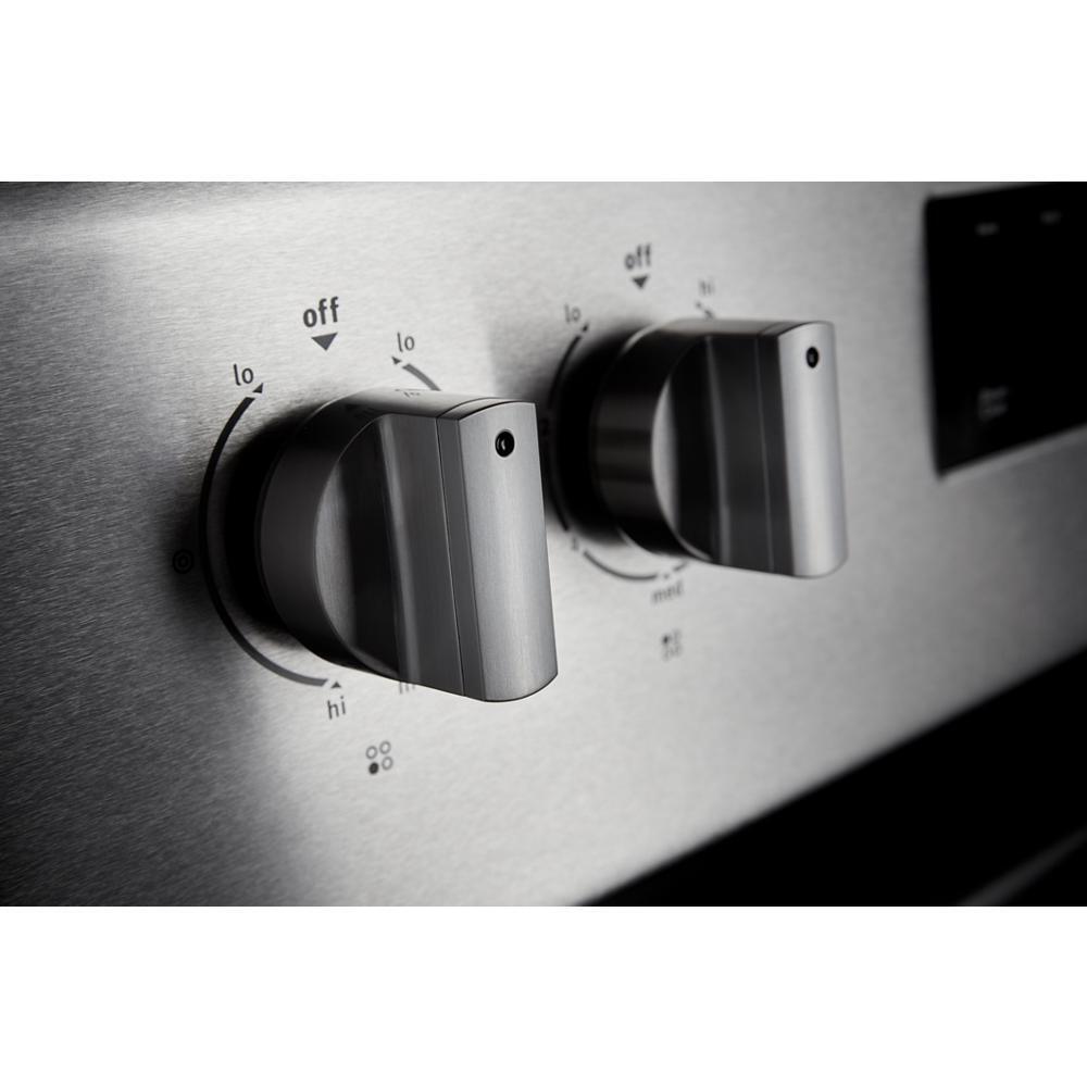 30-inch Wide Electric Range with Steam Clean - 5.3 cu. ft.