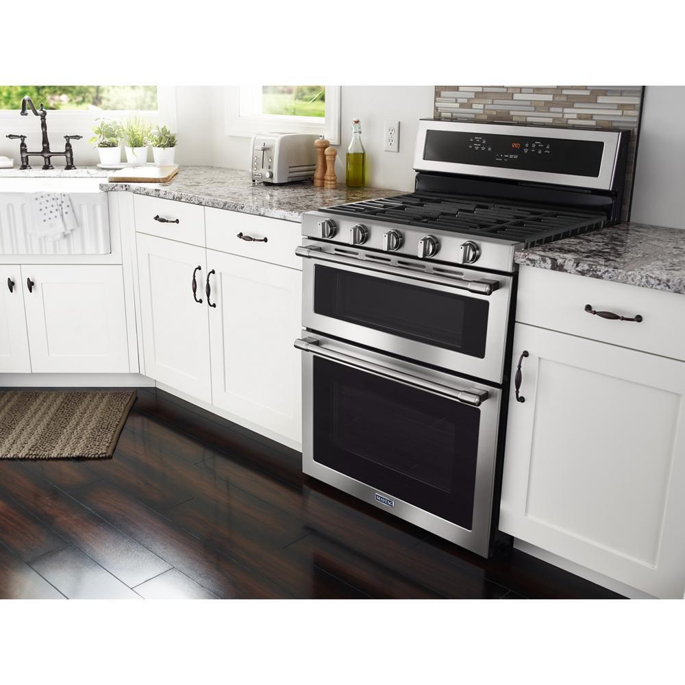 30-Inch Wide Double Oven Gas Range With True Convection - 6.0 Cu. Ft.