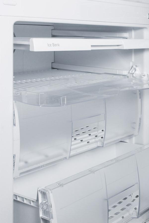 24" Wide Bottom Freezer Refrigerator