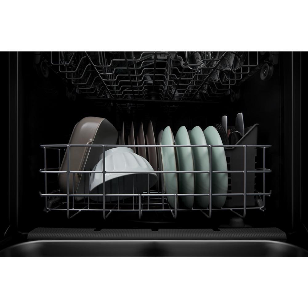 Quiet Dishwasher with 3rd Rack