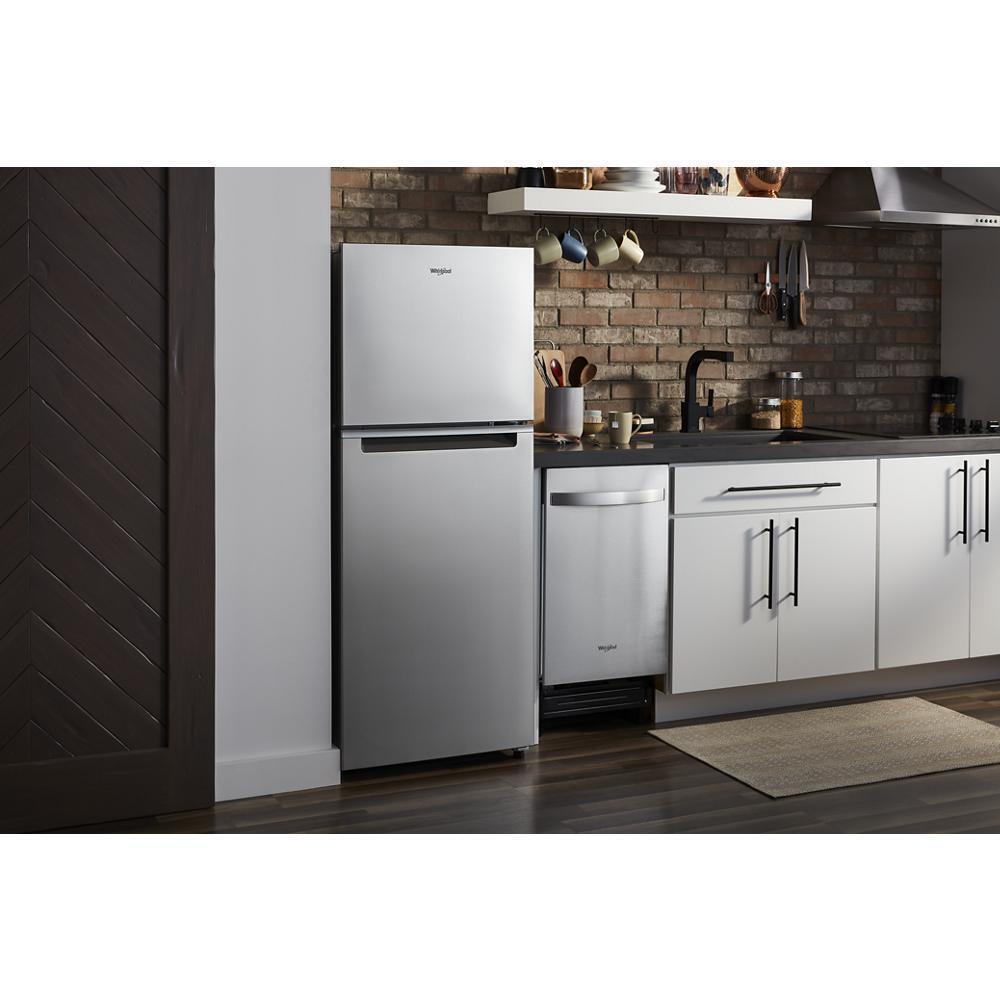 24-inch Wide Small Space Top-Freezer Refrigerator - 11.6 cu. ft.