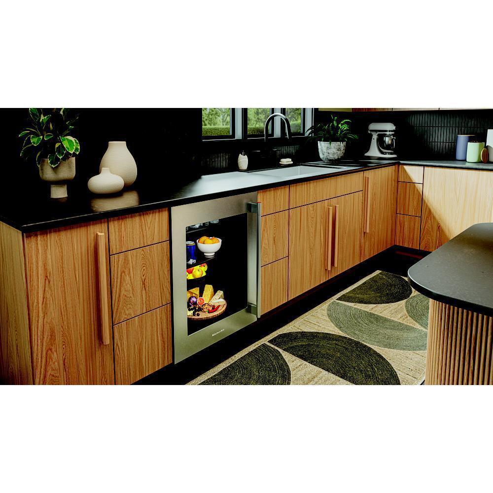 24" Undercounter Refrigerator with Glass Door