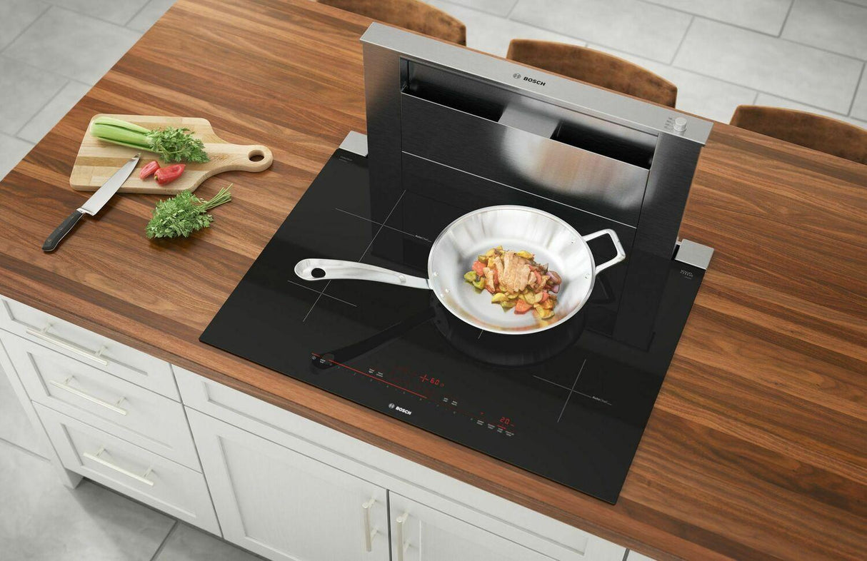 800 Series Induction Cooktop 30'' Black, surface mount without frame NIT8069UC