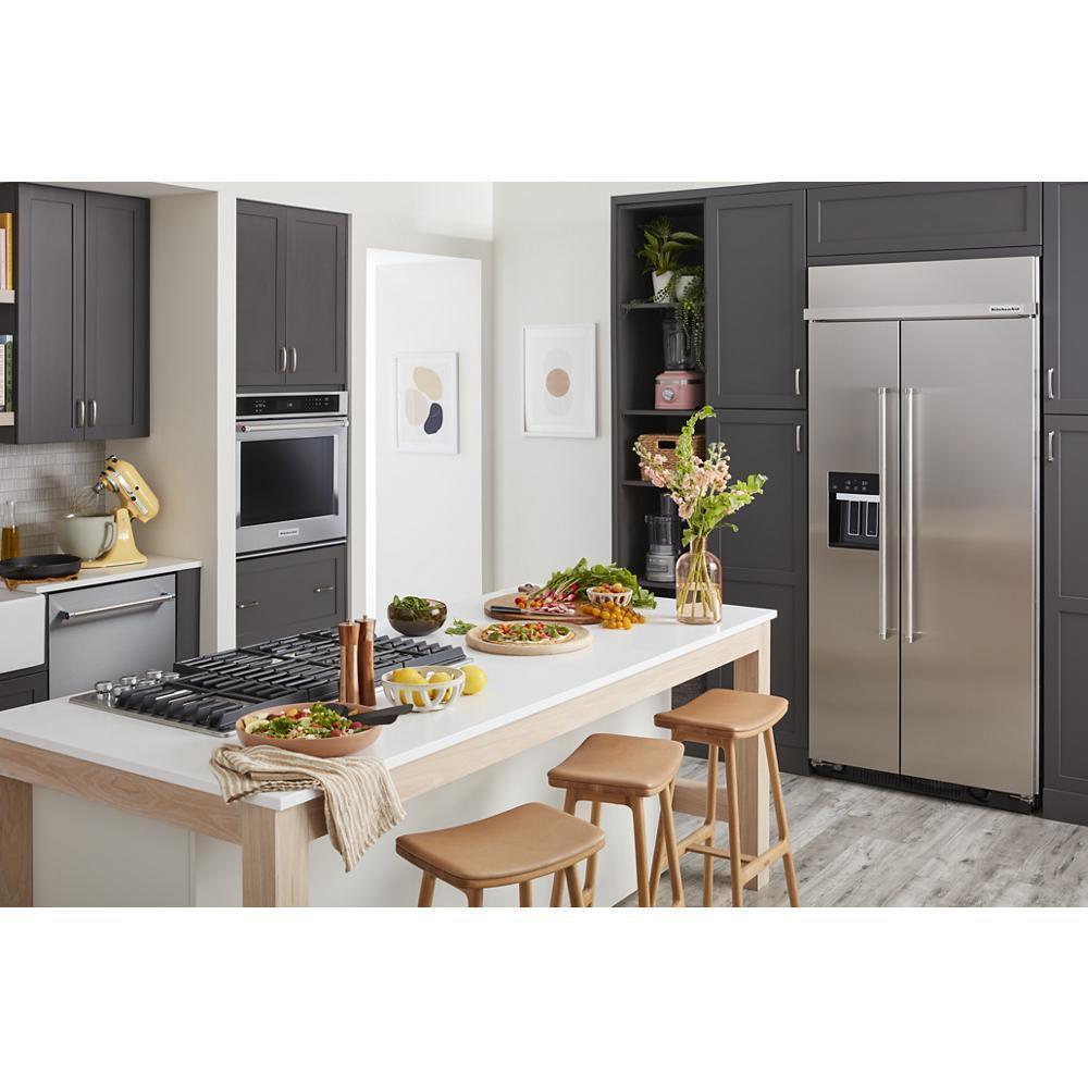 20.8 Cu. Ft. 36" Built-In Side-by-Side Refrigerator with Ice and Water Dispenser