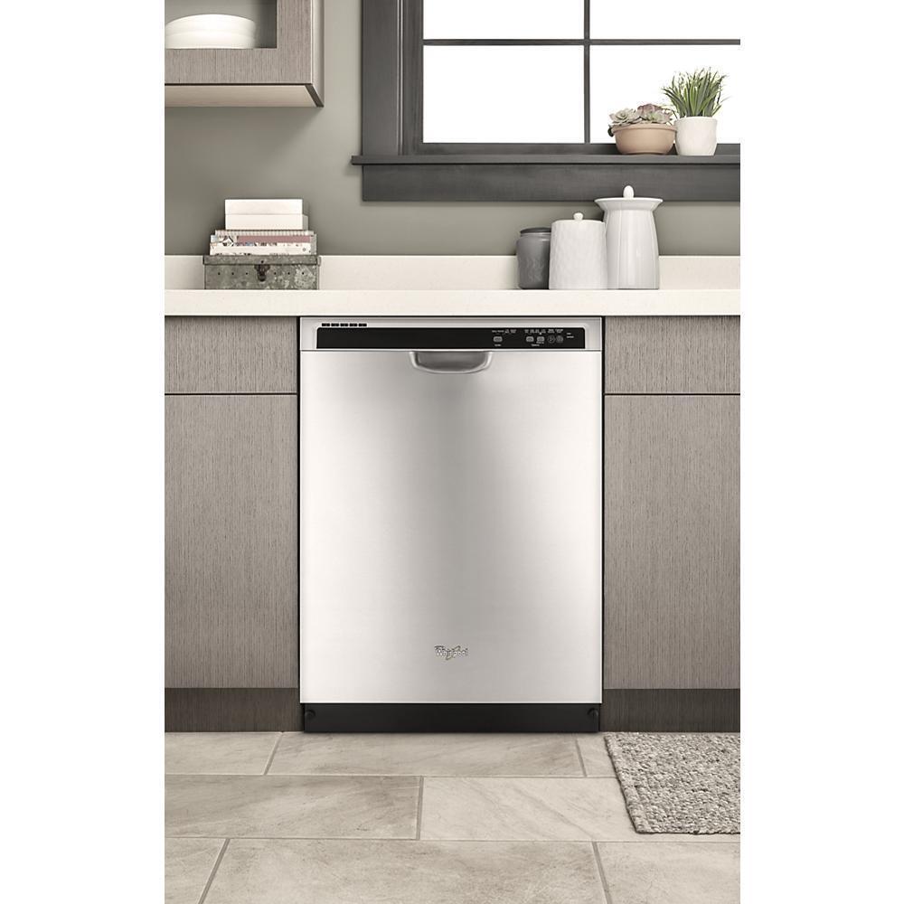 ENERGY STAR® certified dishwasher with 1-Hour Wash cycle