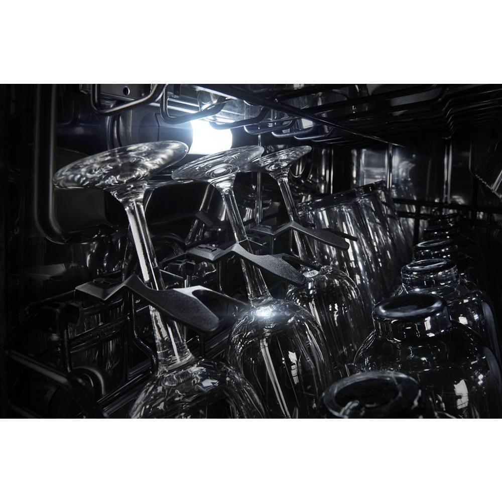 NOIR™ 24" Built-In Dishwasher, 38 dBA