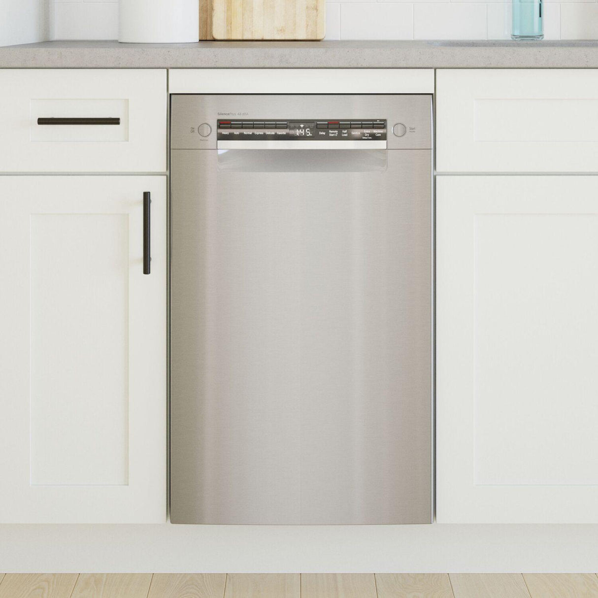 800 Series Dishwasher 17 3/4" Stainless steel SPE68B55UC
