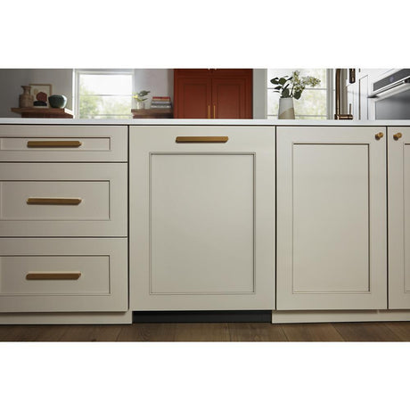 39 dBA Panel-Ready Flush-to-cabinet Dishwasher with FreeFlex™ Fit Third Level Rack
